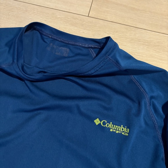 Columbia Navy Long Sleeve with Lime Accents - Picture 2 of 3